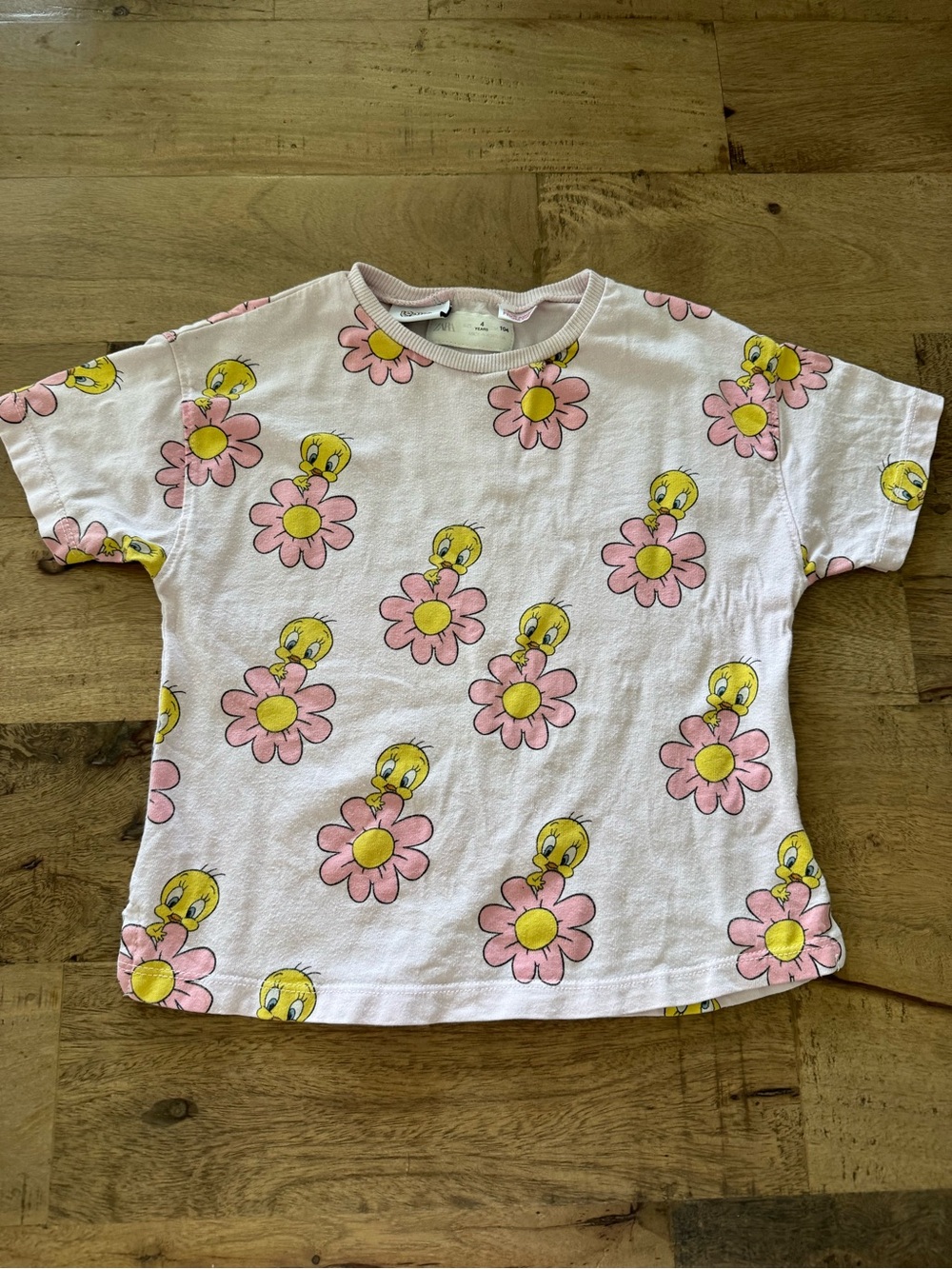 Zara Kids Pink Looney Tunes Tweety Bird Floral Tee size 4